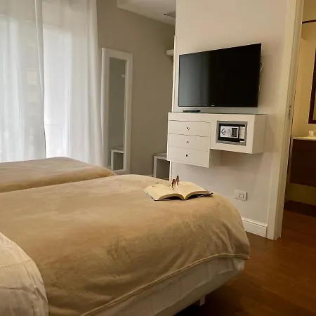 Pensionat Bougainvillea Relais 2*