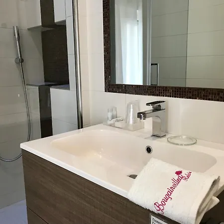 Pensionat Bougainvillea Relais 4*