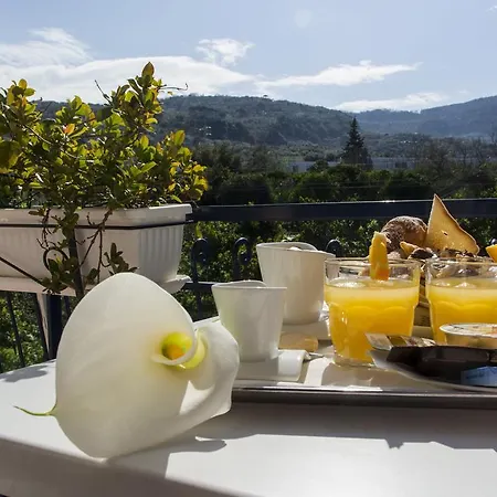 Affittacamere Bougainvillea Relais 4*
